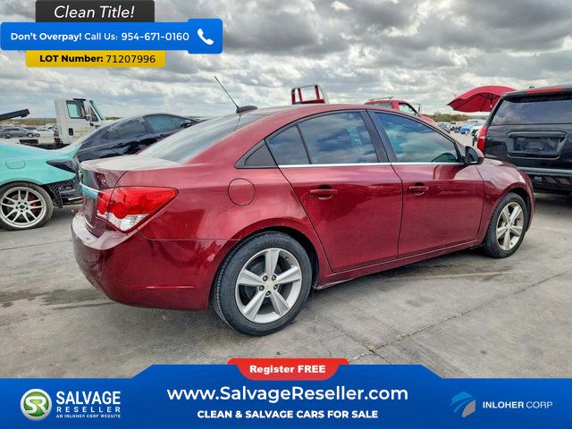 Used 2016 Chevrolet Cruze LT w/ Sun And Sound Package FWD image 4