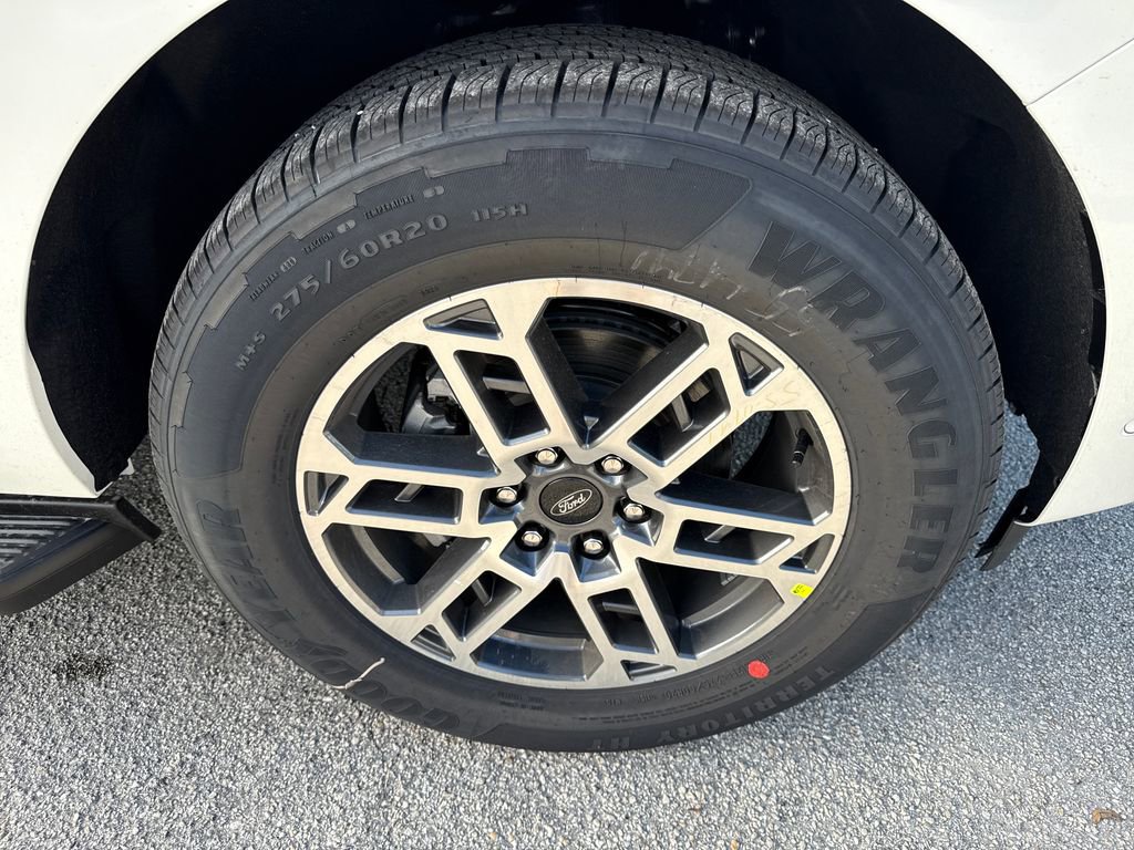 New 2025 Ford Expedition Max Active image 12