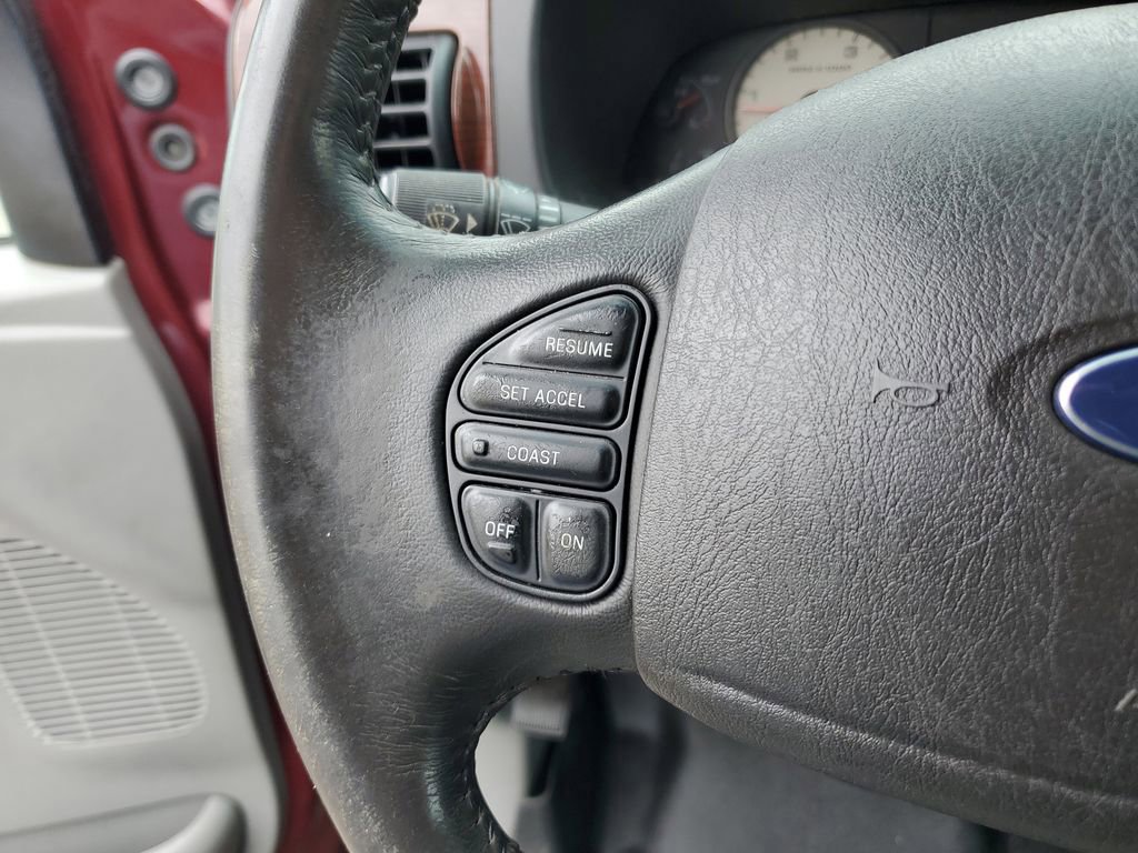 Used 2007 Ford F250 Lariat image 18