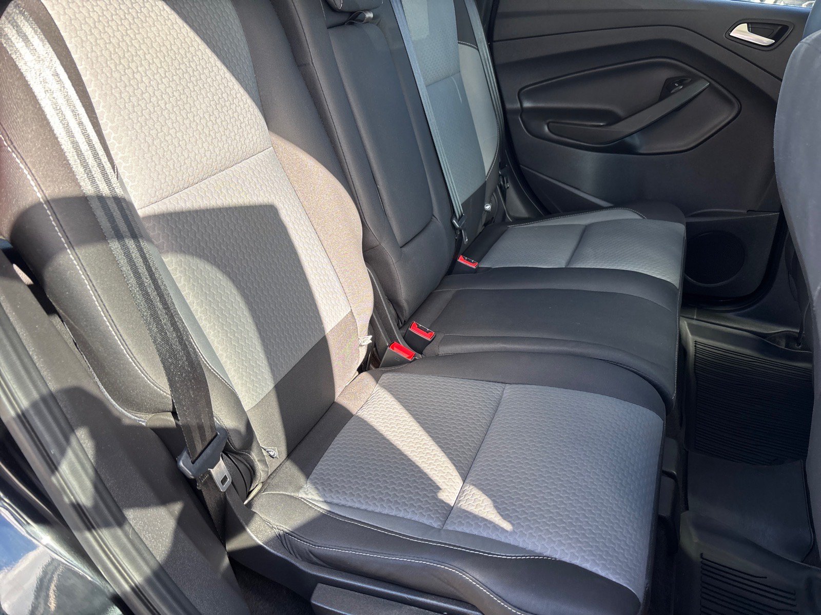 Used 2018 Ford Escape SE AWD/4WD image 18