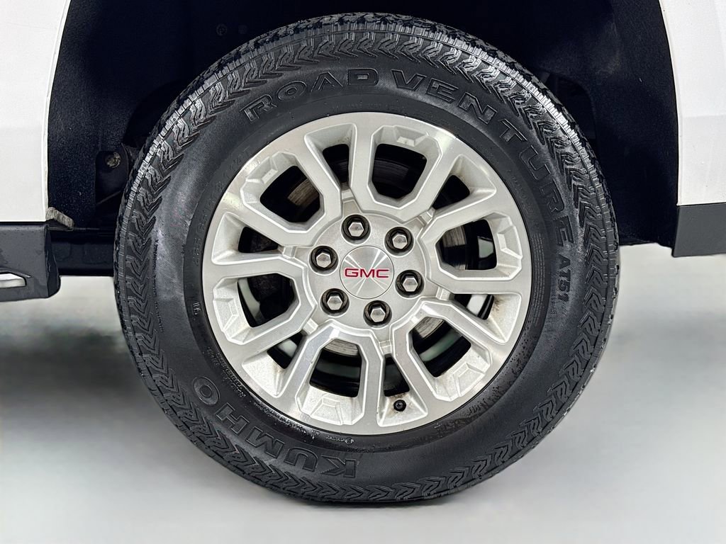 Used 2018 GMC Yukon XL SLT image 10