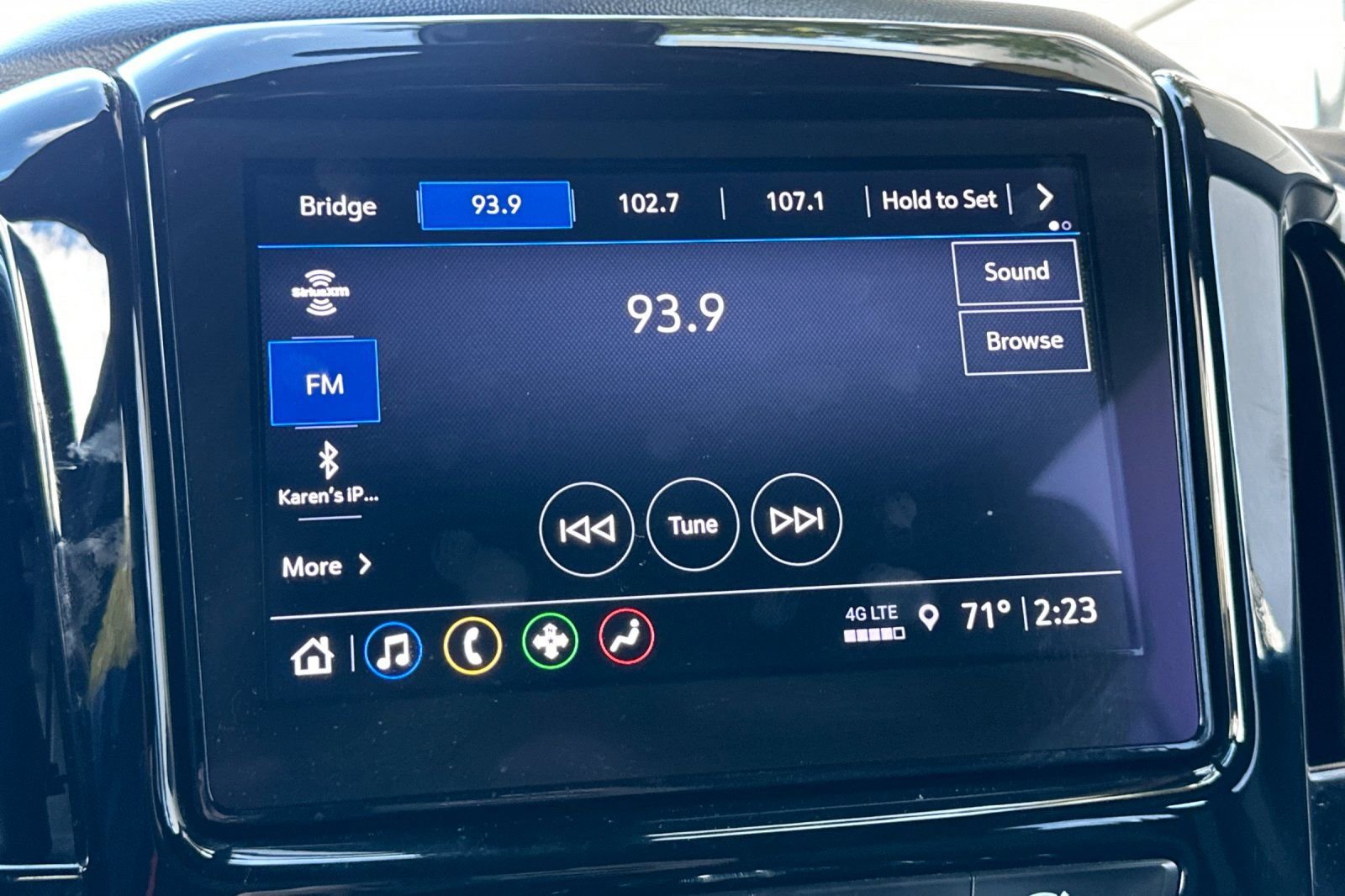 Used 2023 Chevrolet Traverse LT image 27