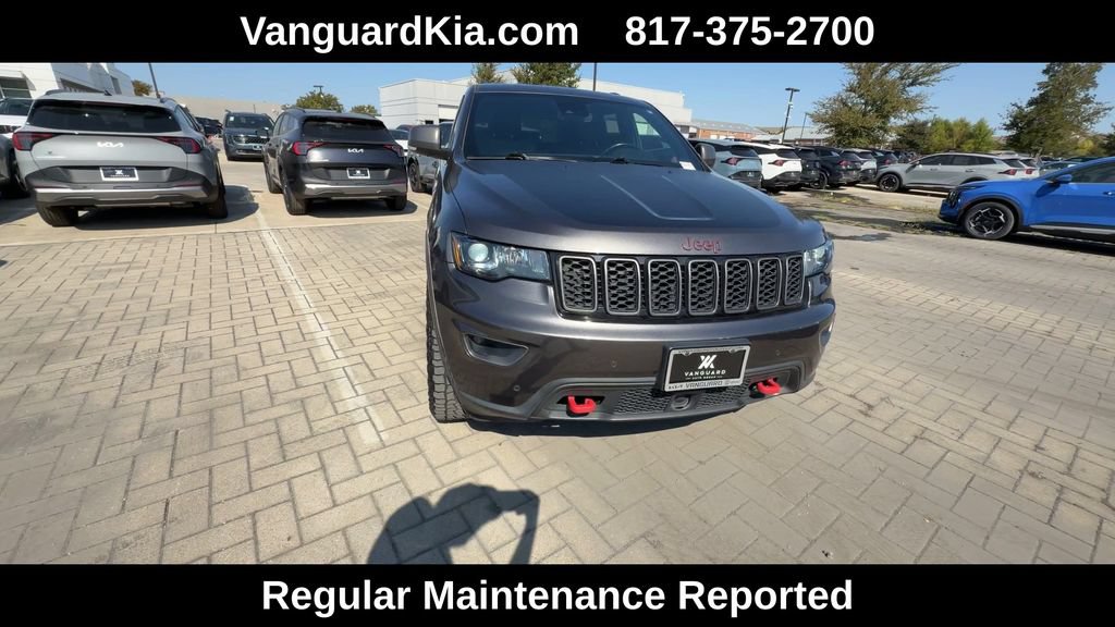 Used 2021 Jeep Grand Cherokee Trailhawk w/ Trailhawk Luxury Group AWD/4WD image 3