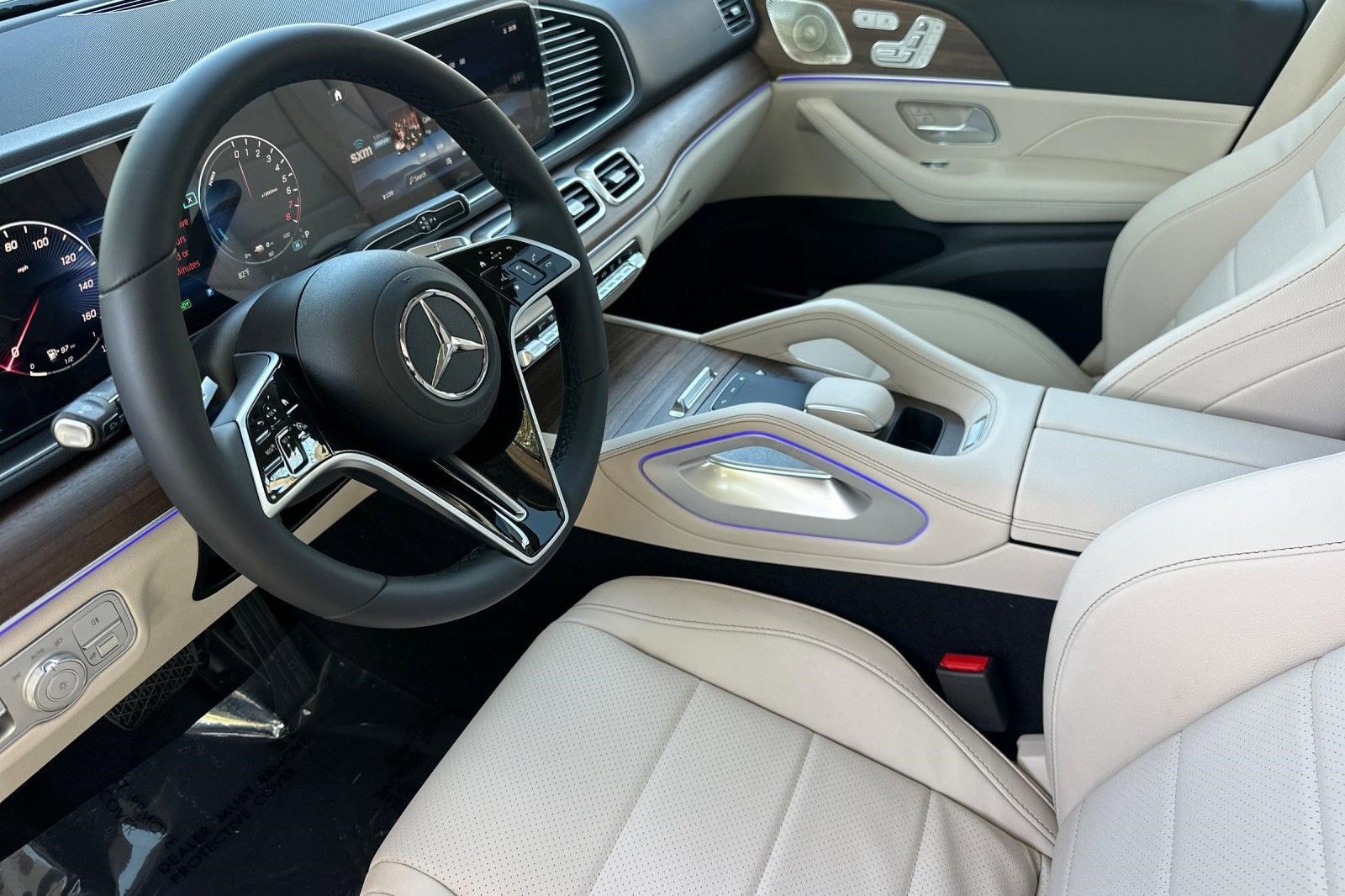 New 2026 Mercedes-Benz GLE 450e 4MATIC image 4