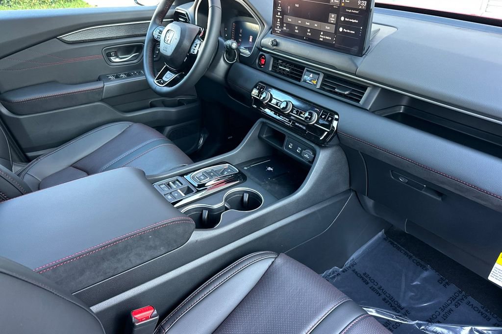 New 2026 Honda Pilot Black Edition image 18