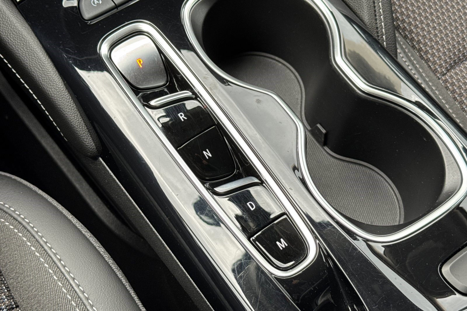 Used 2022 Buick Envision Preferred image 24