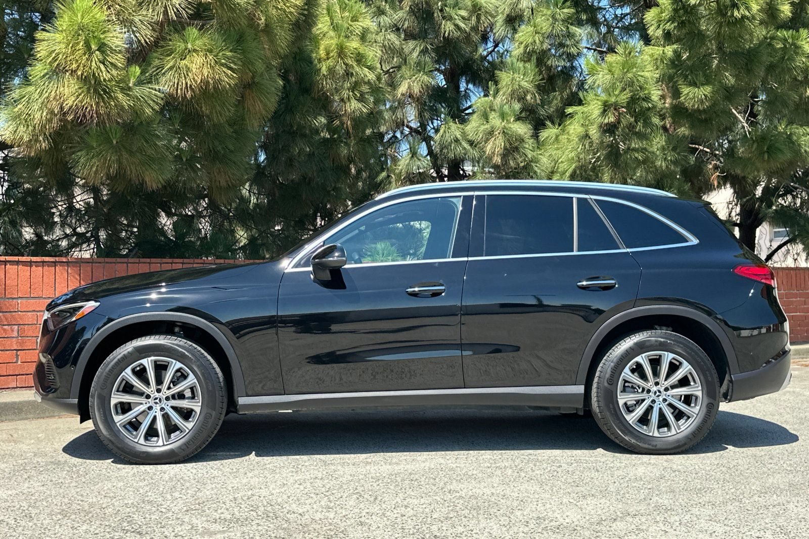 Used 2024 Mercedes-Benz GLC 300 image 8