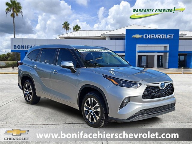 Used 2024 Toyota Highlander XLE