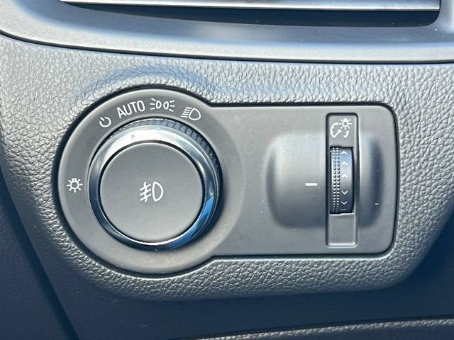 Used 2020 Buick Envision Essence AWD/4WD image 18