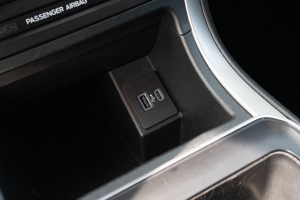 Used 2021 Ford Edge SE AWD/4WD image 26