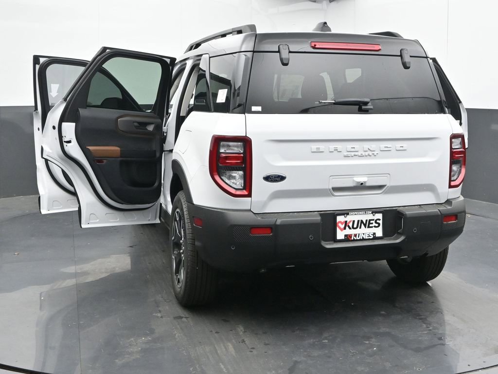 New 2025 Ford Bronco Sport Outer Banks w/ Outer Banks Tech Package+ image 56