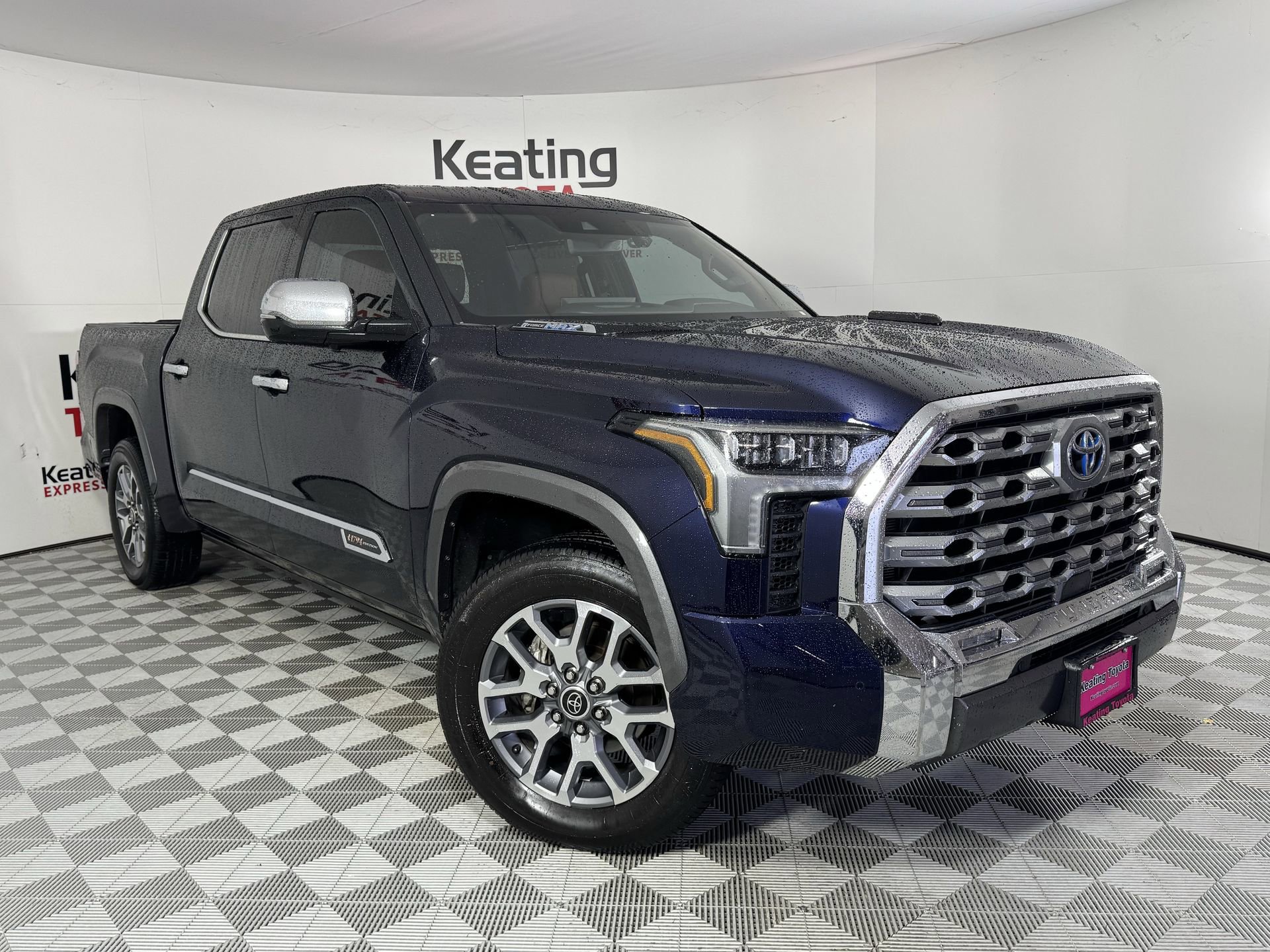 Used 2023 Toyota Tundra 1794 Edition image 3