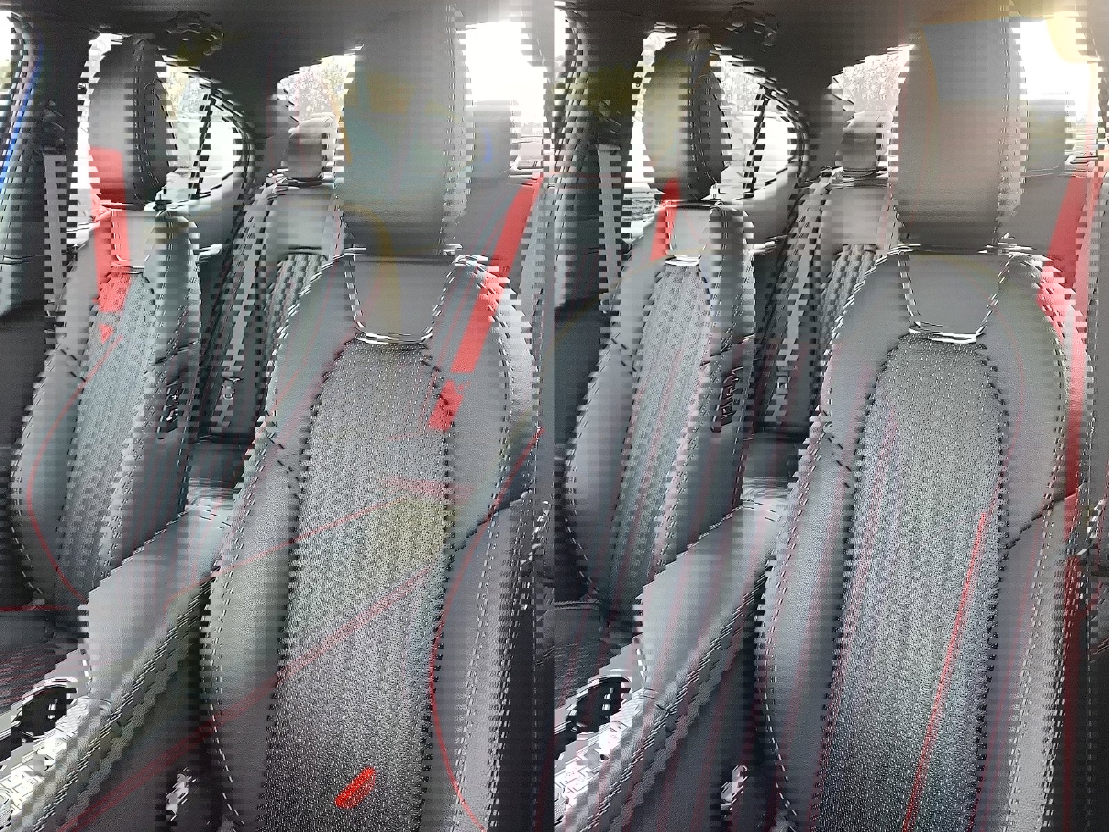 Used 2023 Genesis G70 2.0T w/ Sport Prestige Package image 24