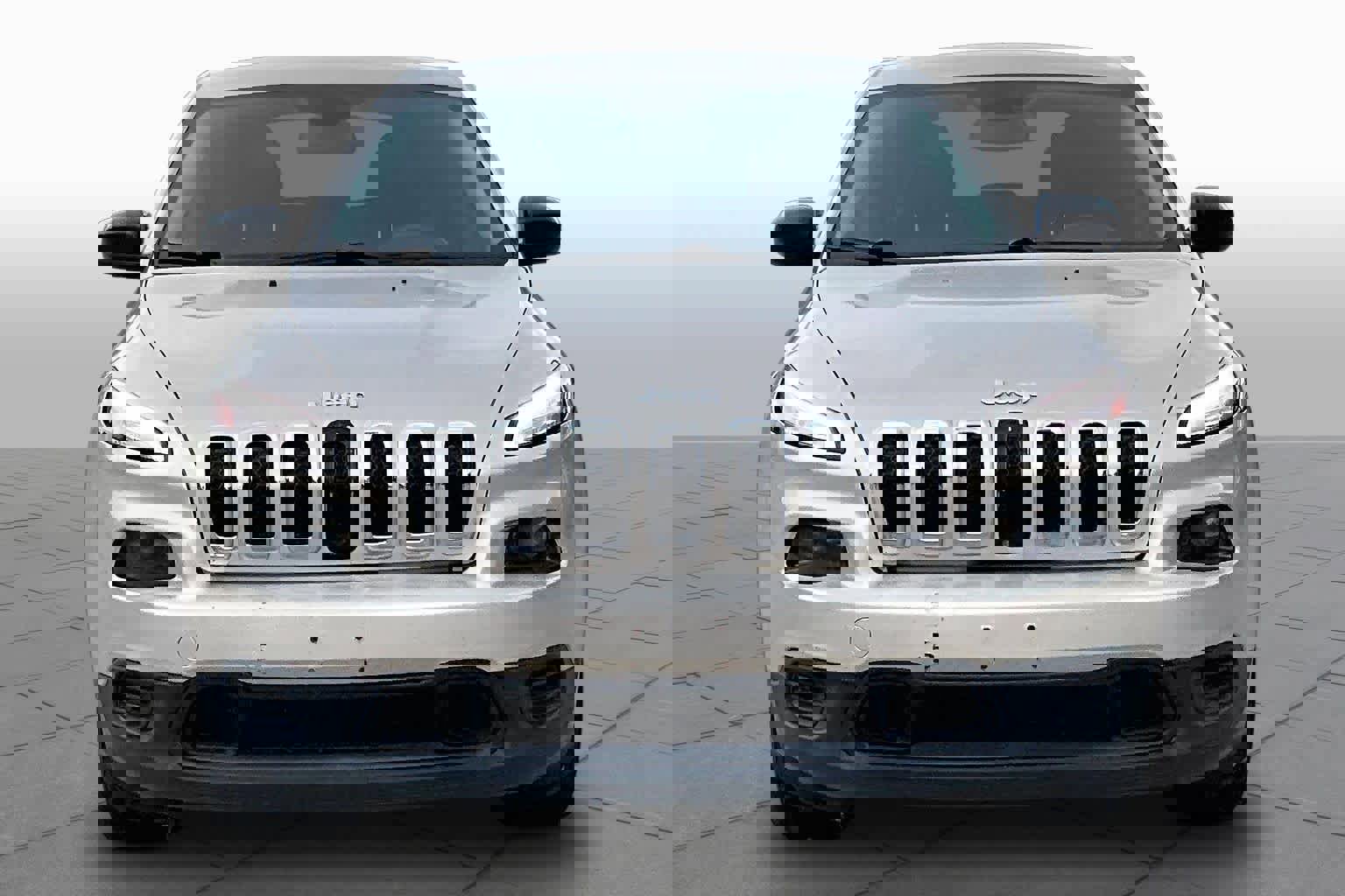 Used 2015 Jeep Cherokee Sport image 4