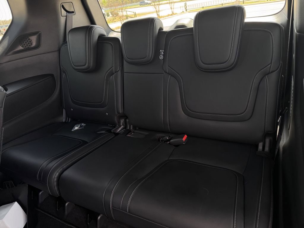 Used 2025 Nissan Armada PRO-4X image 29