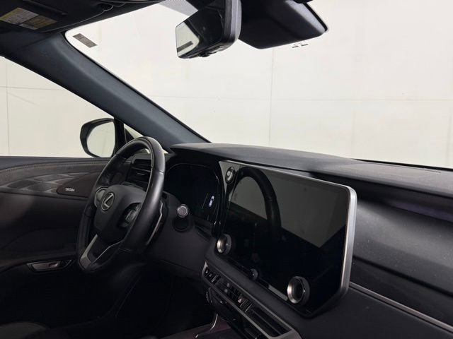 Certified 2025 Lexus RX 450h AWD w/ Convenience Package image 9