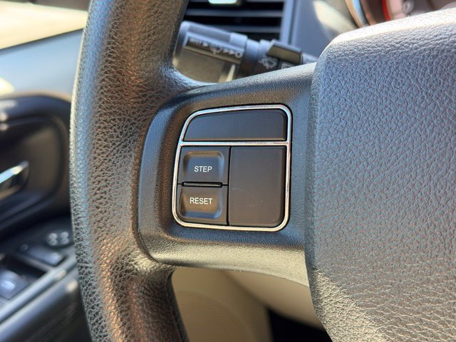 Used 2013 Dodge Grand Caravan SE FWD image 9