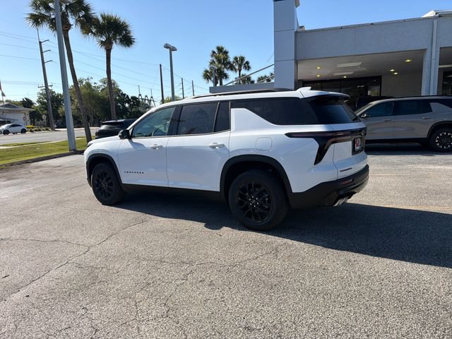 New 2026 Chevrolet Traverse LT w/ Midnight/Sport Edition FWD image 7