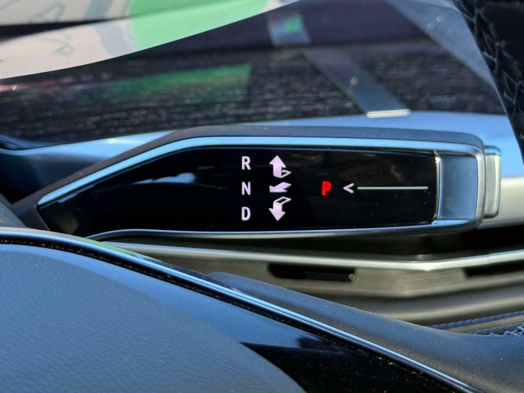 New 2025 Cadillac Escalade IQ Luxury 1 AWD/4WD image 18