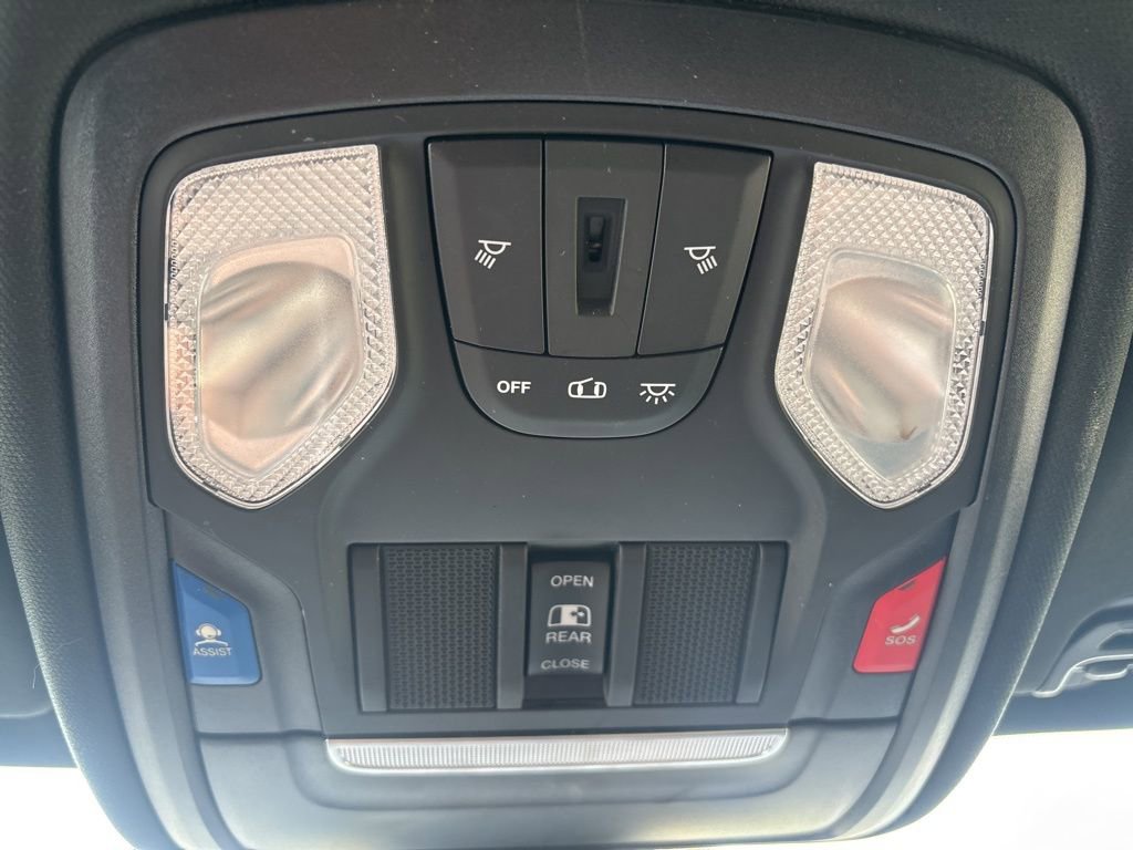 Used 2022 RAM 1500 Big Horn image 36
