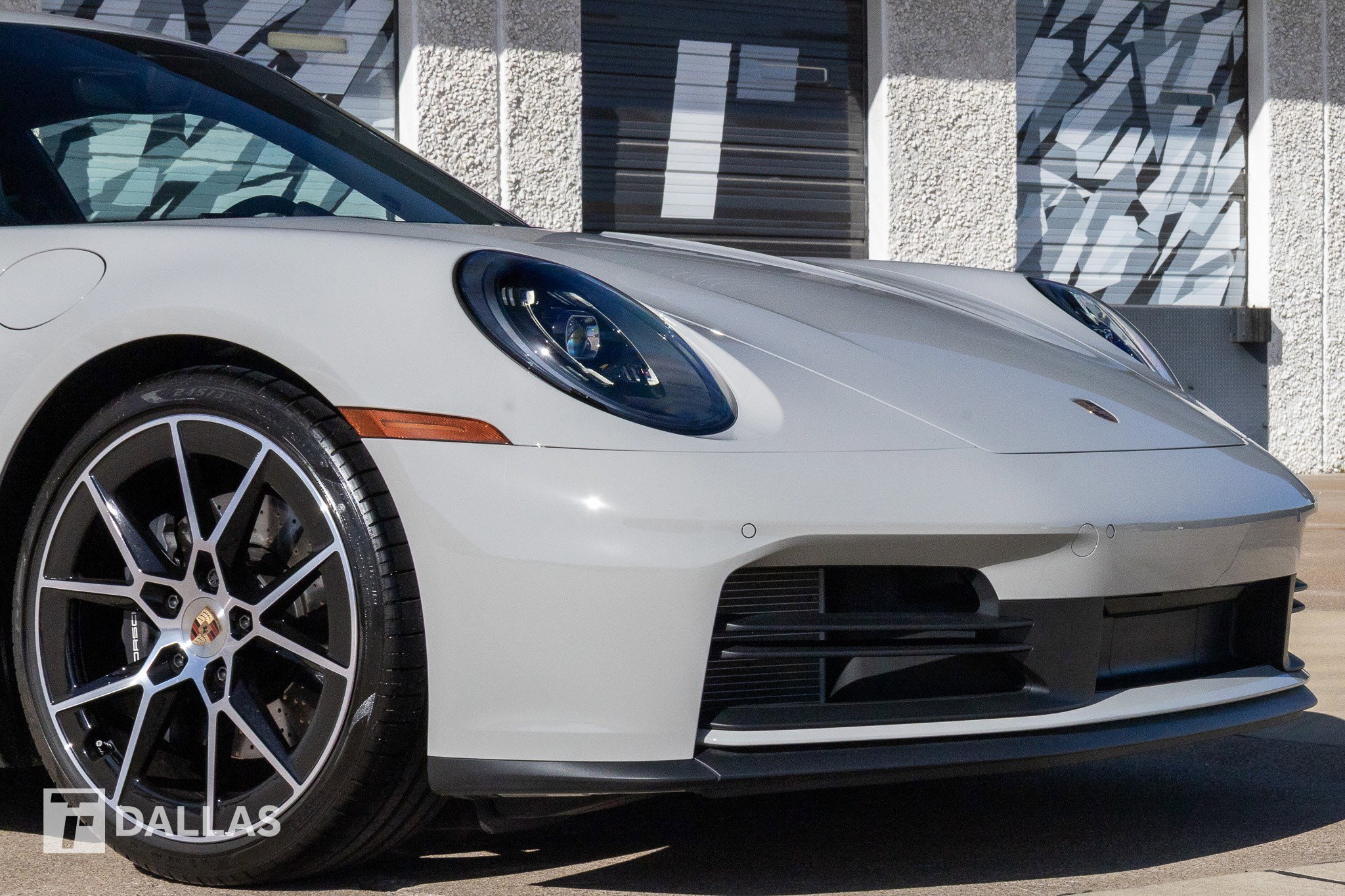 Used 2025 Porsche 911 Carrera T video 2