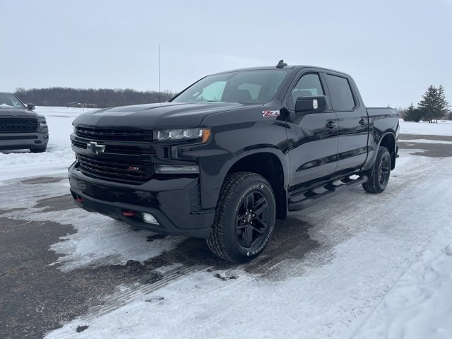 Used 2019 Chevrolet Silverado 1500 LT Trail Boss image 3