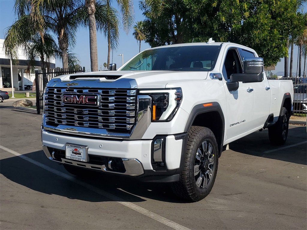 New 2026 GMC Sierra 2500 Denali w/ Denali Reserve Package image 2