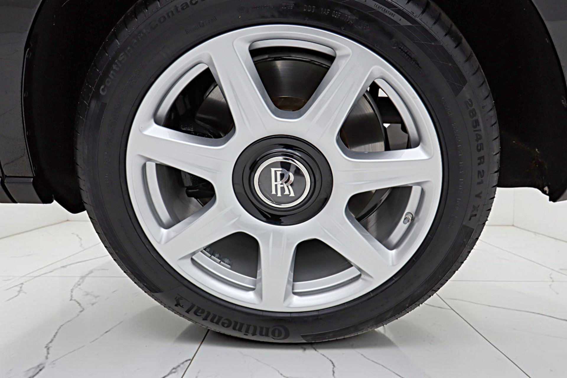Used 2019 Rolls-Royce Cullinan AWD/4WD image 54