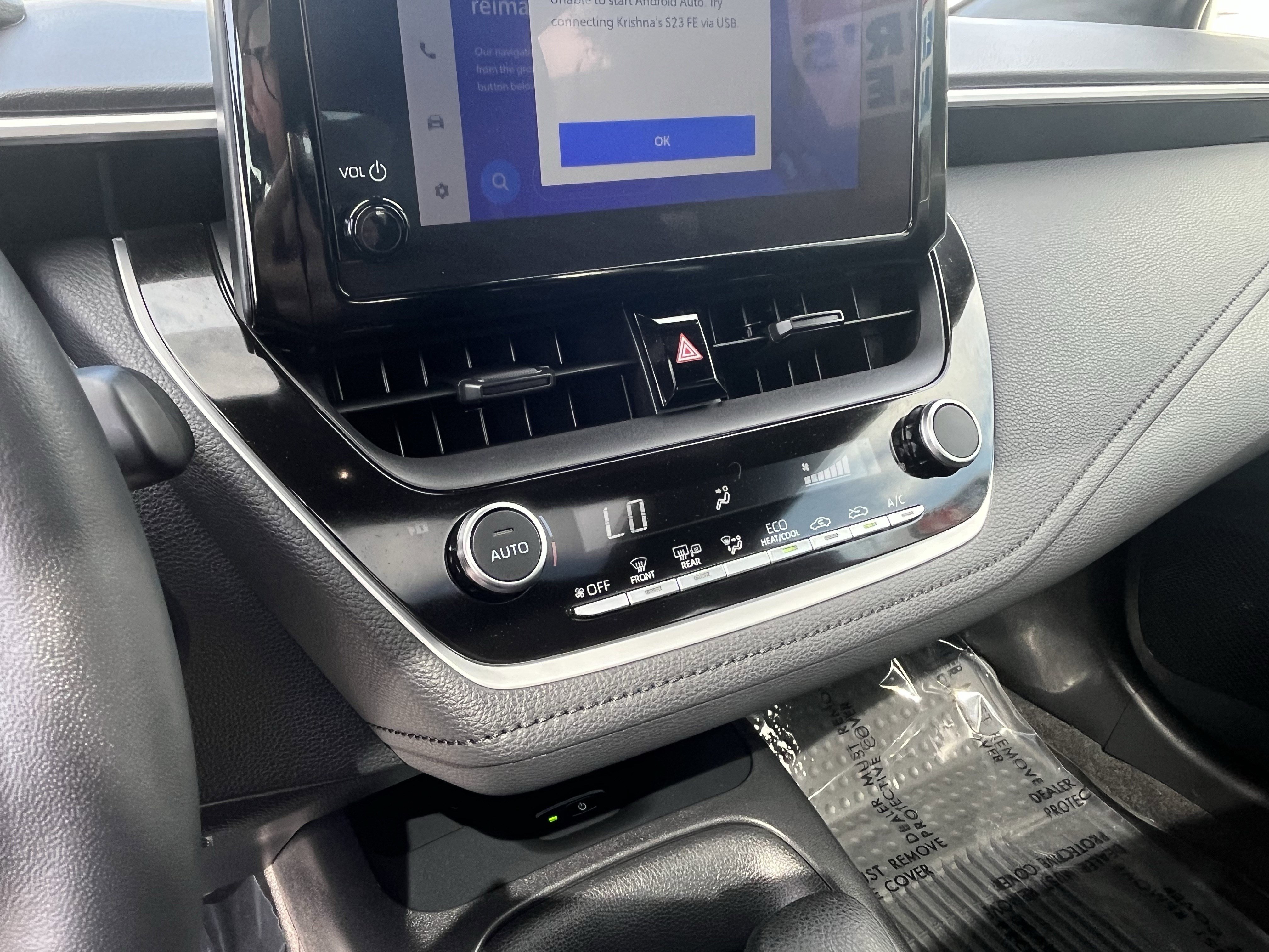 Used 2024 Toyota Corolla SE w/ SE Package FWD image 23