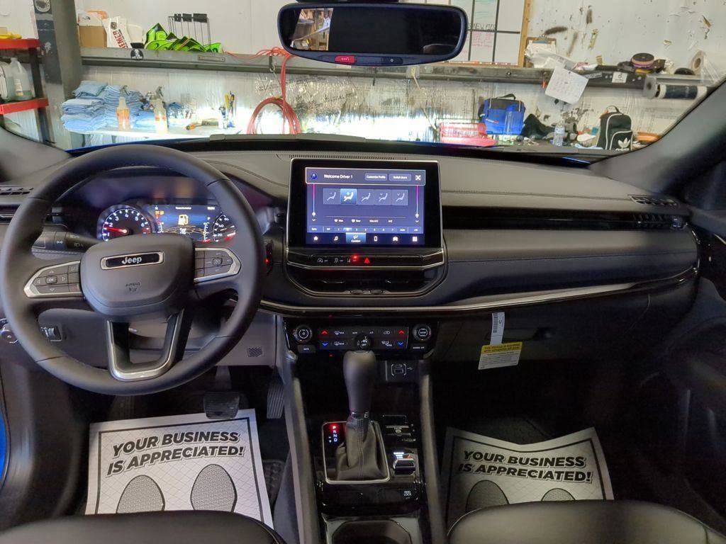 New 2026 Jeep Compass Latitude AWD/4WD image 13