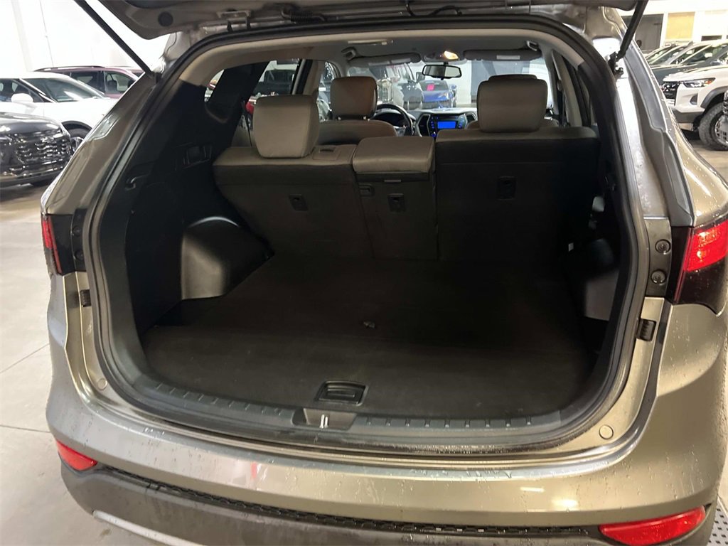 Used 2013 Hyundai Santa Fe Sport w/ Popular Equipment Pkg image 10