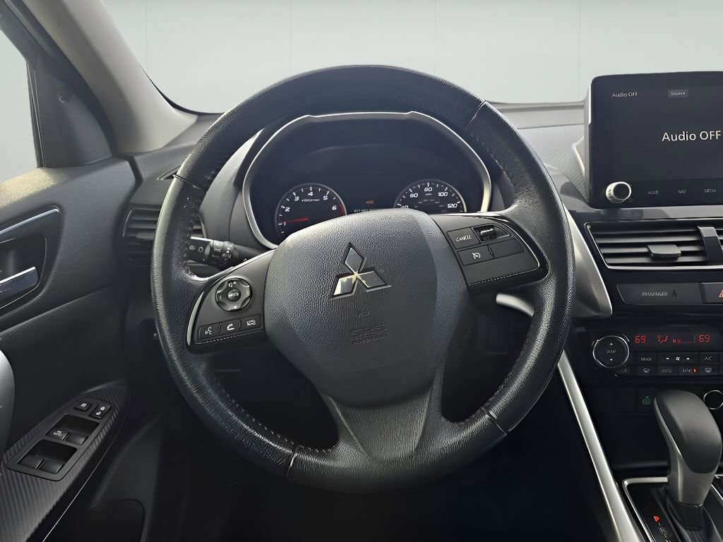 Used 2022 Mitsubishi Eclipse Cross SE image 27