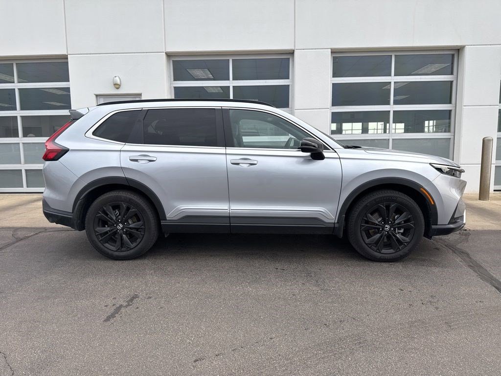 Certified 2025 Honda CR-V Sport Touring image 3