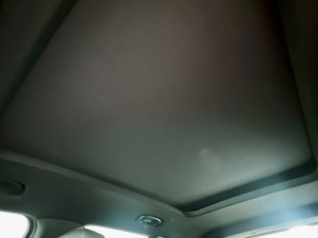 Used 2021 Chevrolet Blazer RS w/ Enhanced Convenience Package AWD/4WD image 23