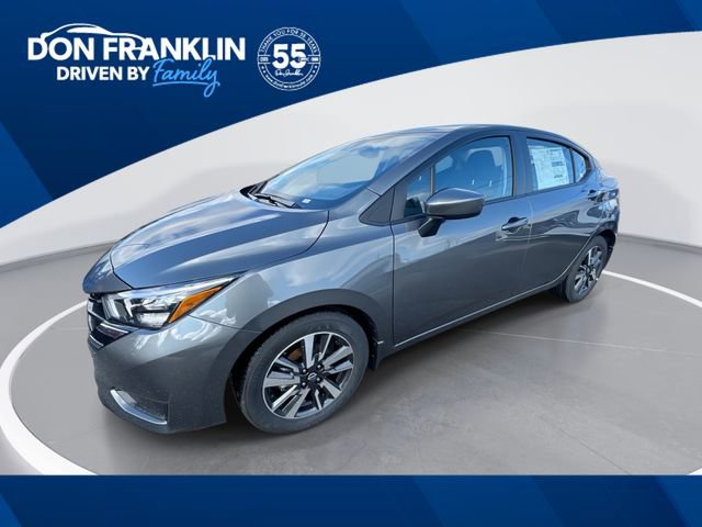 New 2025 Nissan Versa SV w/ Trunk Package