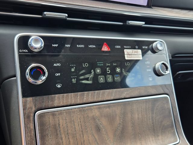 New 2026 Genesis GV80 2.5T Prestige AWD/4WD image 8