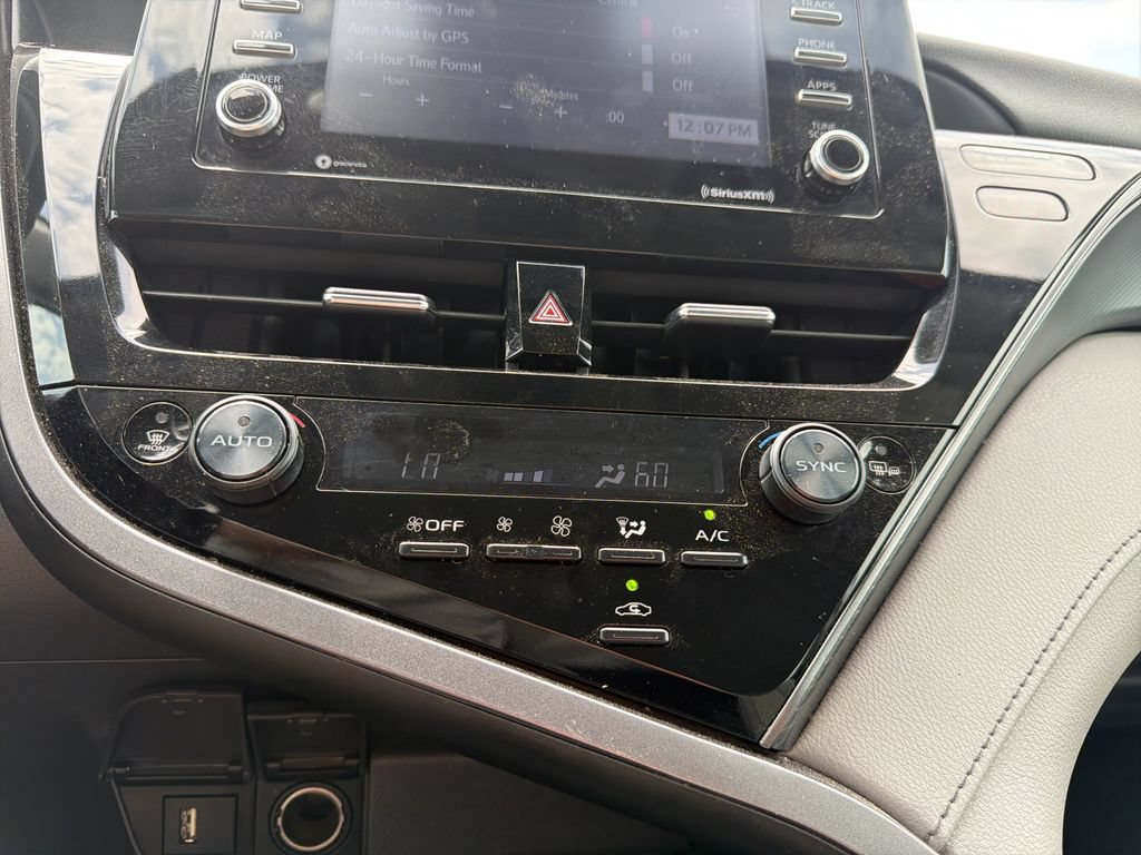 Used 2023 Toyota Camry SE FWD image 29