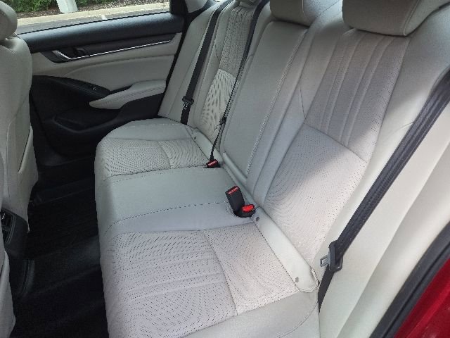 Used 2018 Honda Accord EX-L image 9