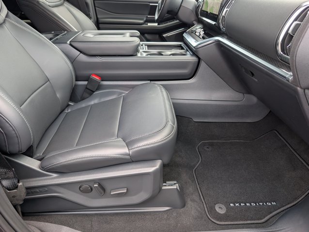 New 2027 Ford Expedition Max Platinum w/ Stealth Appearance Package AWD/4WD image 30