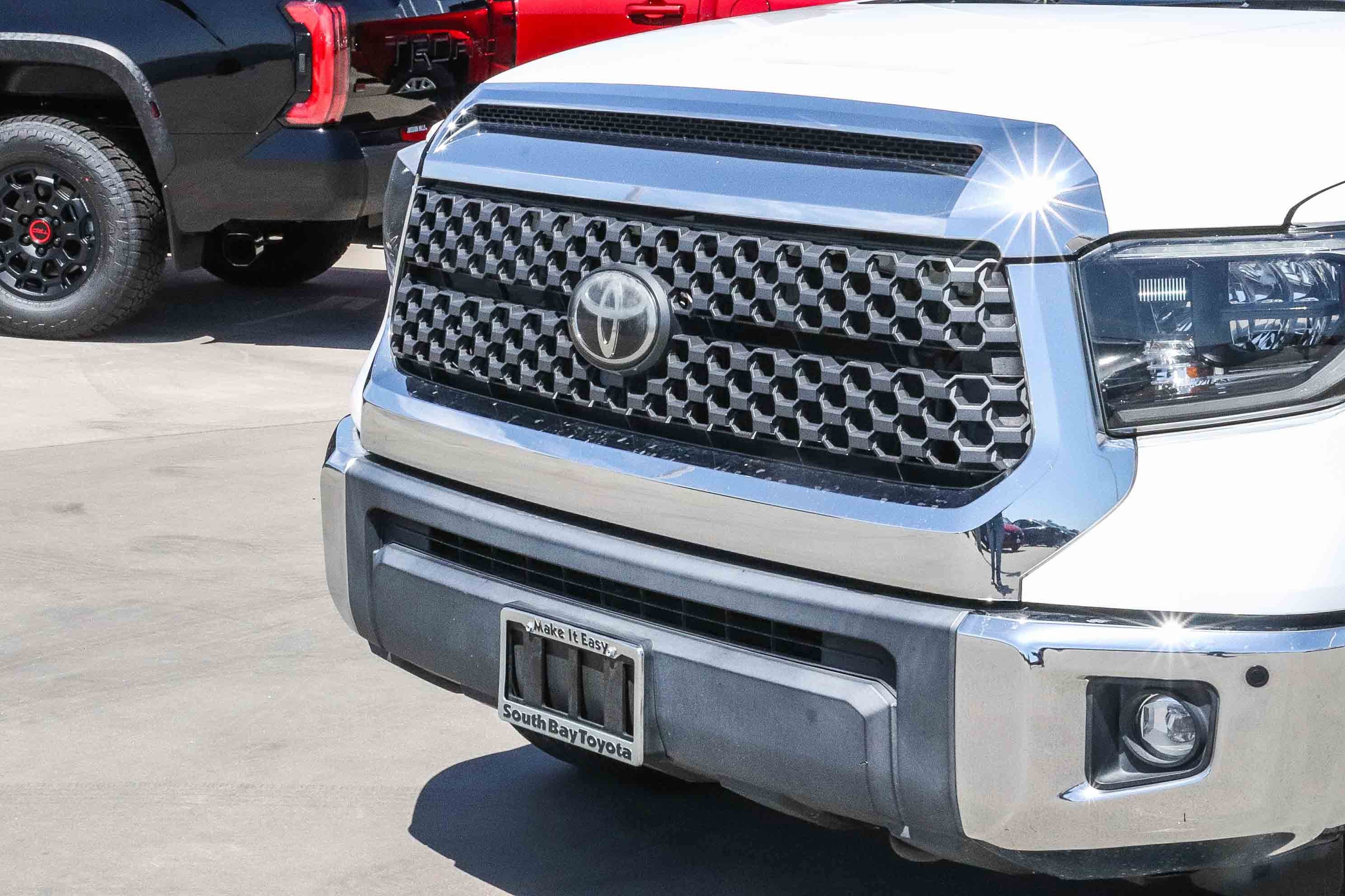 Certified 2020 Toyota Tundra SR5 w/ TRD Off-Road Plus Package image 11