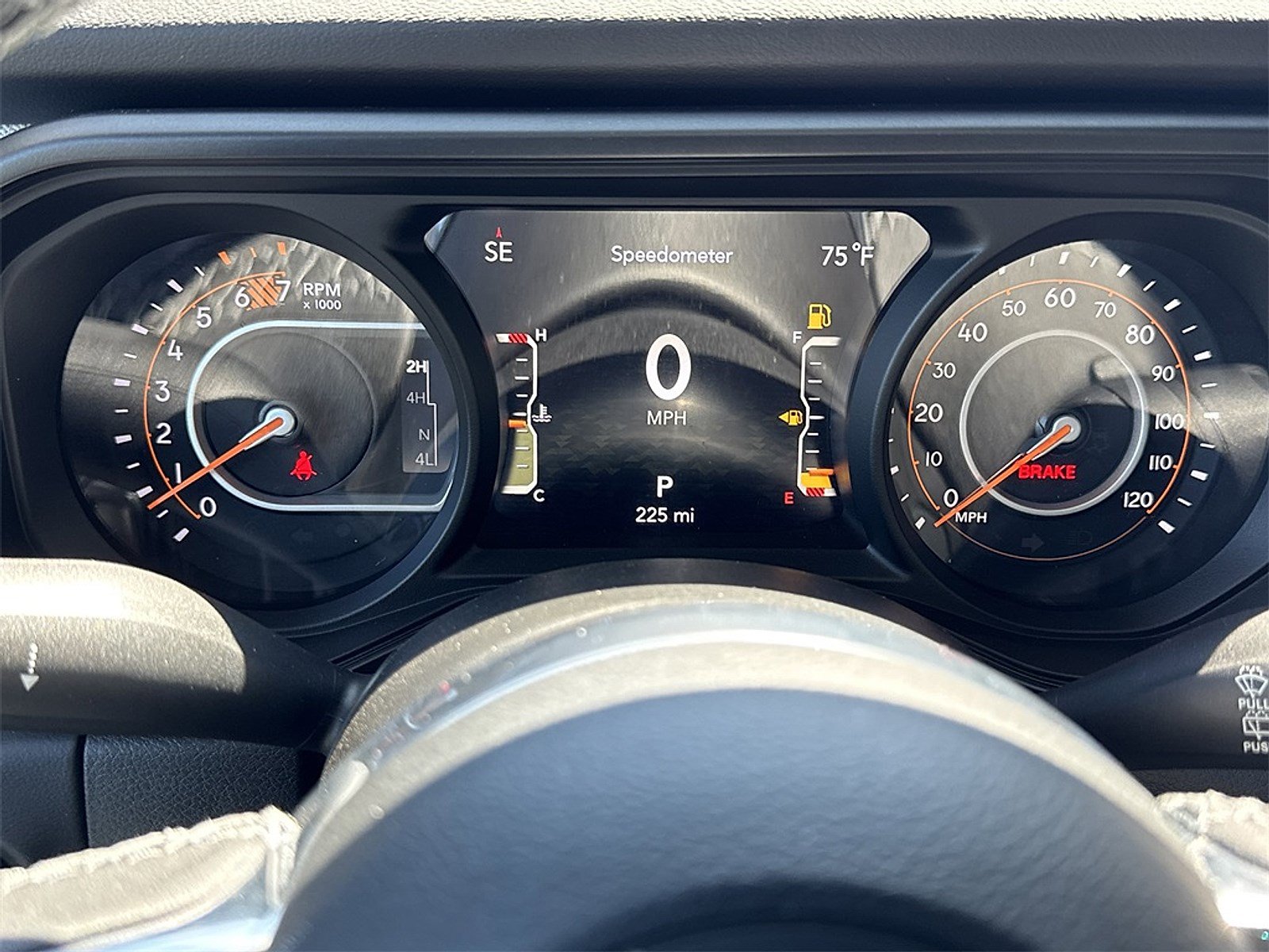 New 2025 Jeep Wrangler Unlimited Sahara AWD/4WD image 7