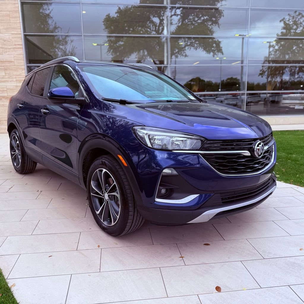 Used 2023 Buick Encore GX Select image 4