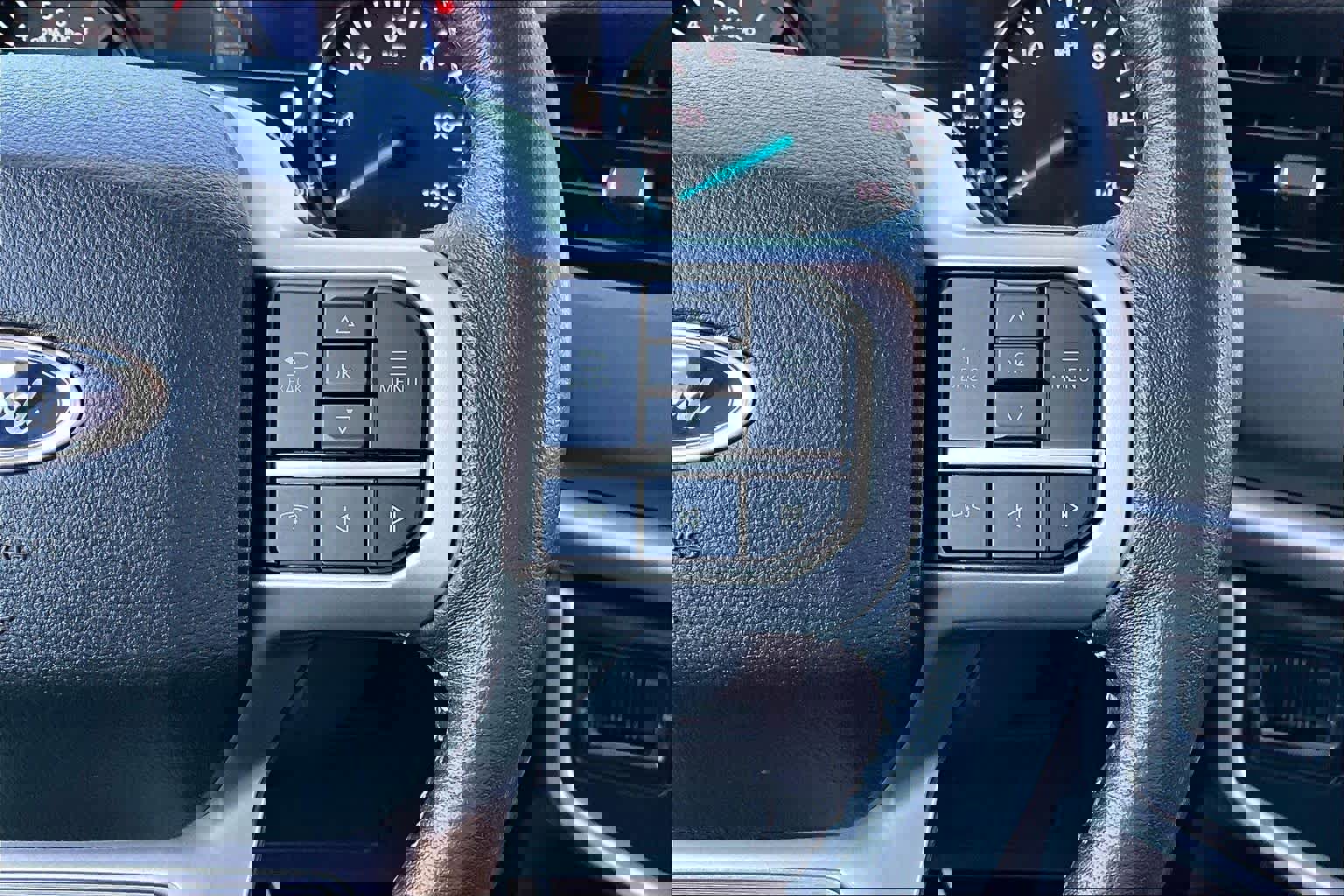 Used 2024 Ford Expedition Max XLT image 24