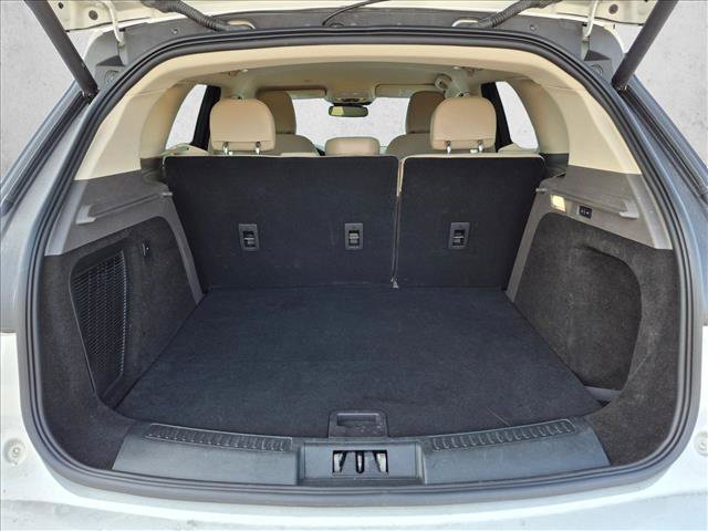 Used 2021 Lincoln Corsair FWD w/ Convenience Package image 6