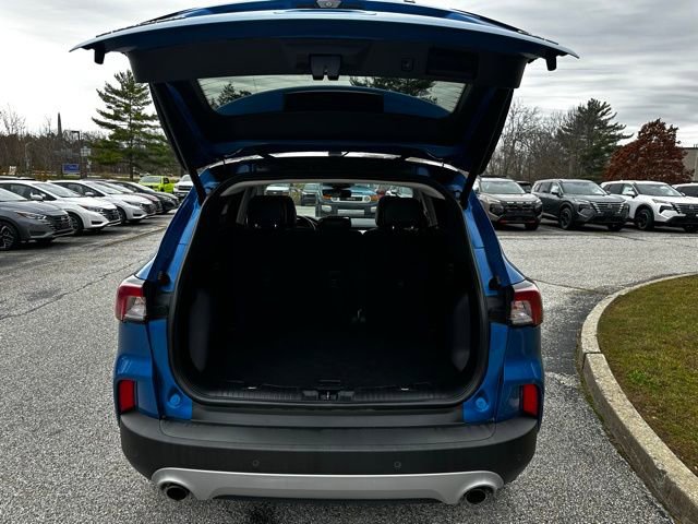 Used 2021 Ford Escape Titanium image 13