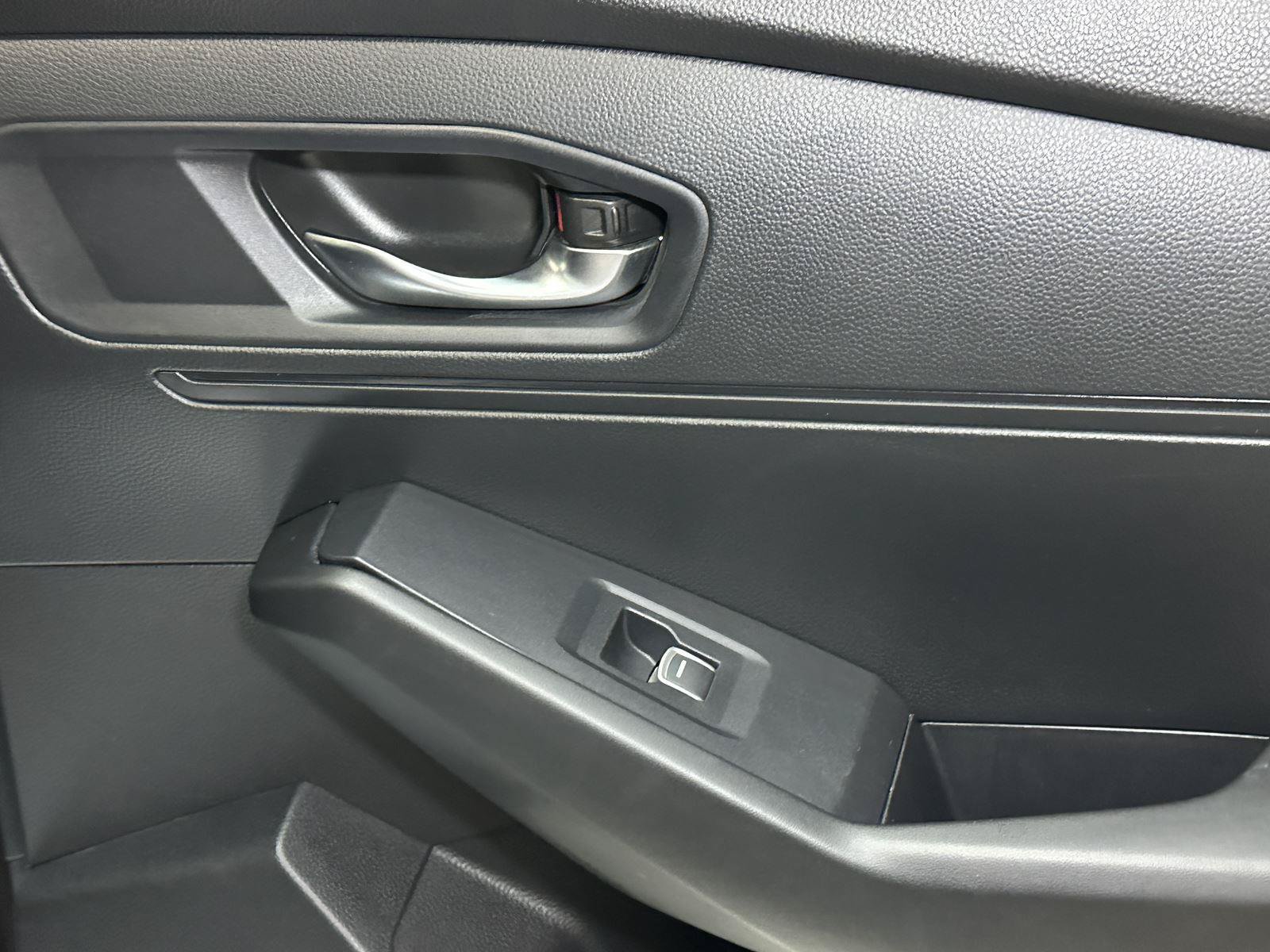 Certified 2023 Honda Accord LX image 34