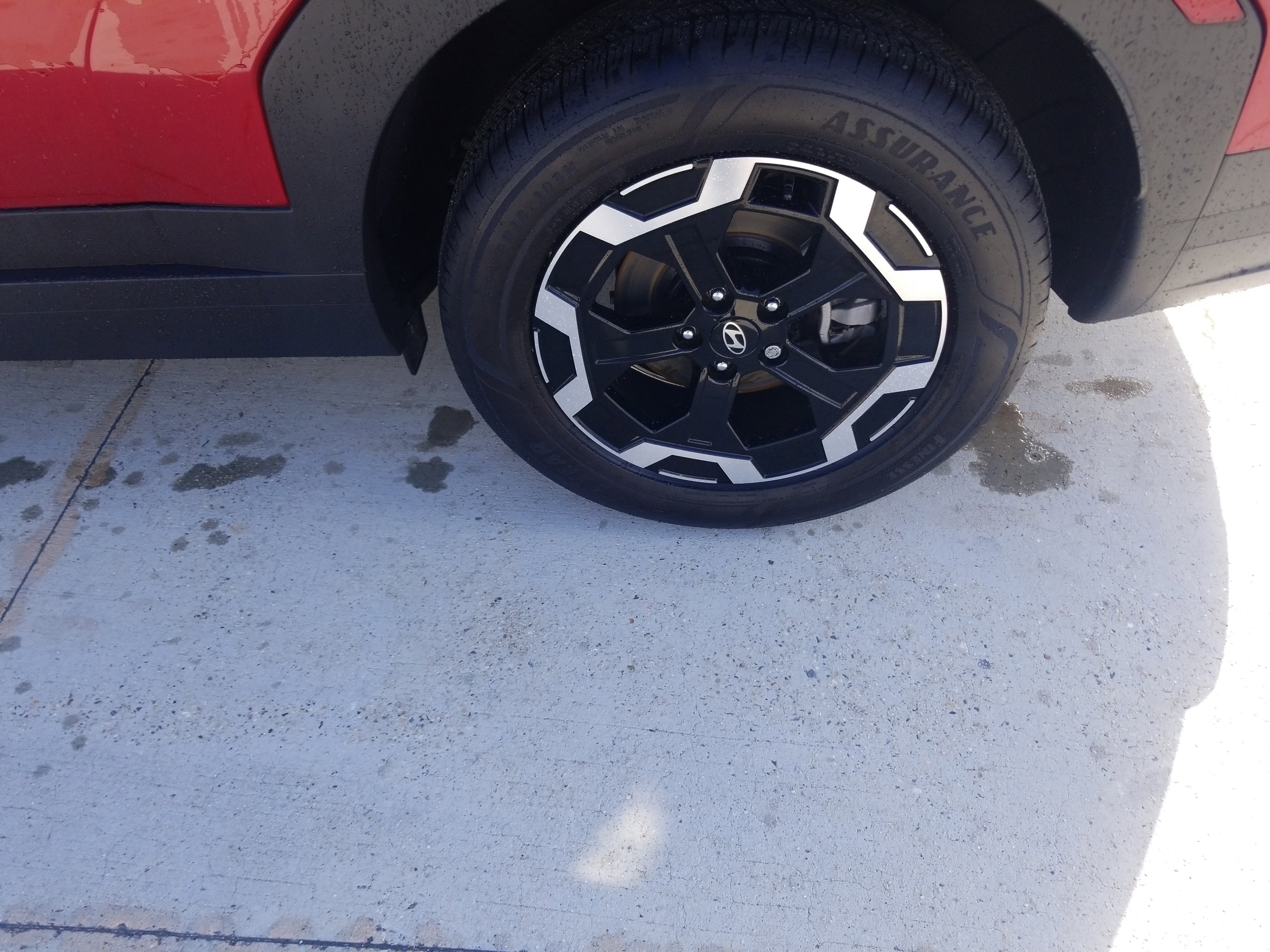 Certified 2025 Hyundai Santa Fe SEL image 22