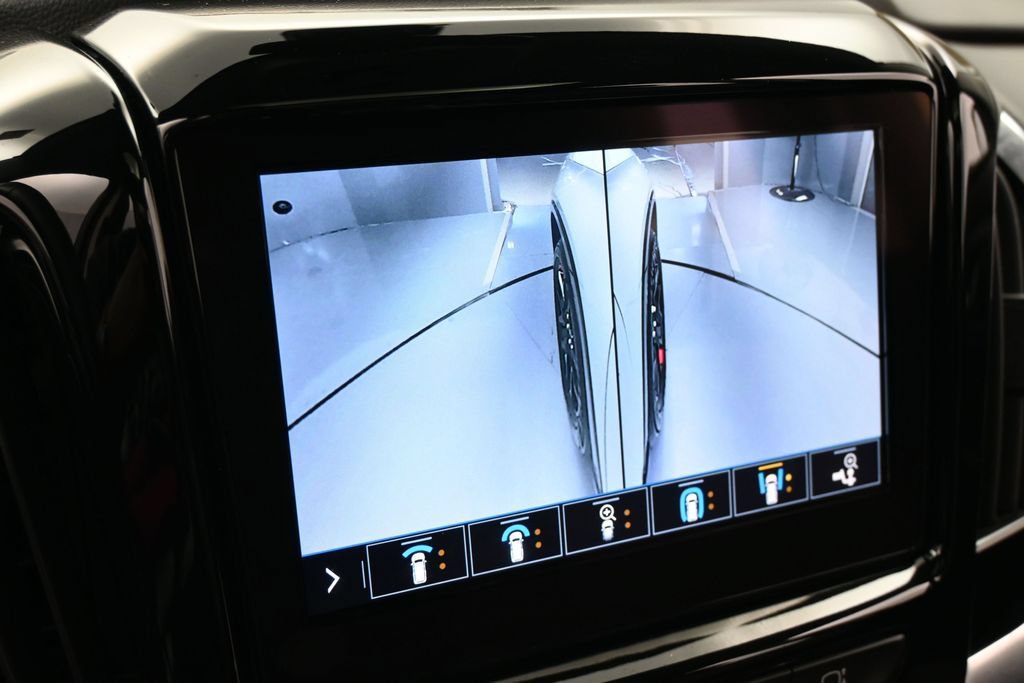 Used 2021 Chevrolet Traverse Premier w/ Redline Edition FWD image 28