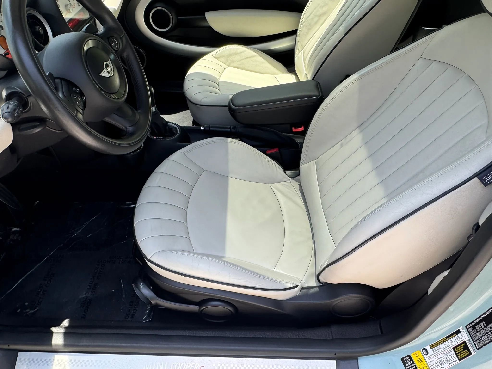 Used 2013 MINI Cooper Clubman S image 12