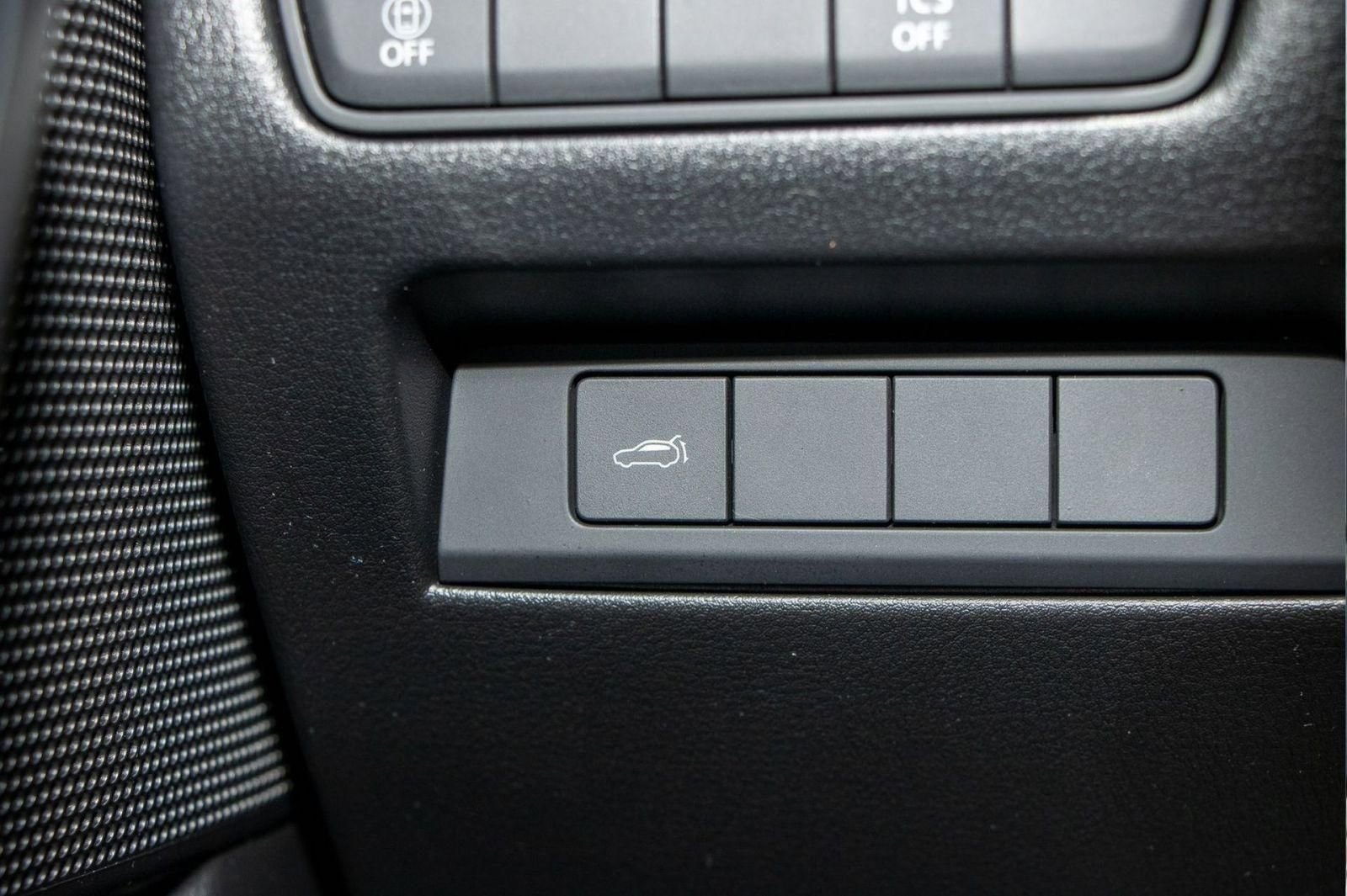 Used 2025 MAZDA CX-50 AWD 2.5 S w/ Cargo Package image 29